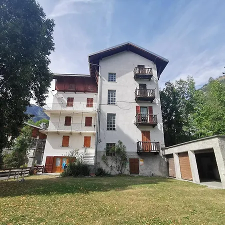 Maison Mayrose Cir 42 Apartman *